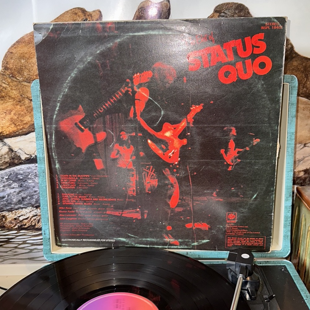 Vintage Status Quo Vinyl Record - Picture 3 of 12